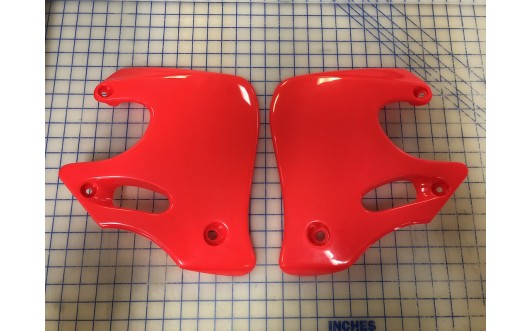 HONDA FLUO RED SHROUDS